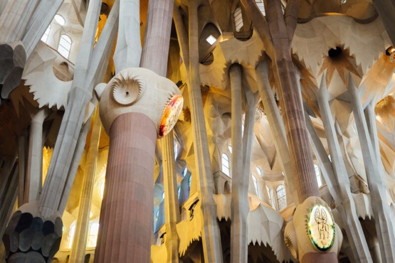 Barcelona: Sagrada Familia Guided Private Tour - Discovering the Symbolism Behind Gaudi’s Design
