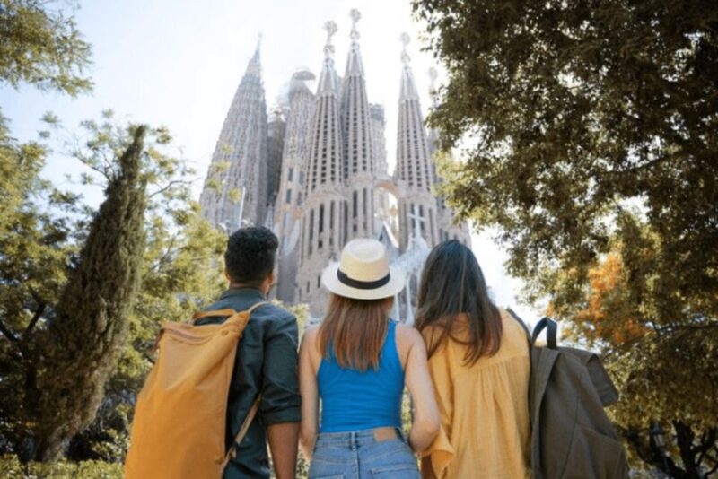 Barcelona: Sagrada Familia Private Guided Tour - Why Choose This Private Guided Tour?