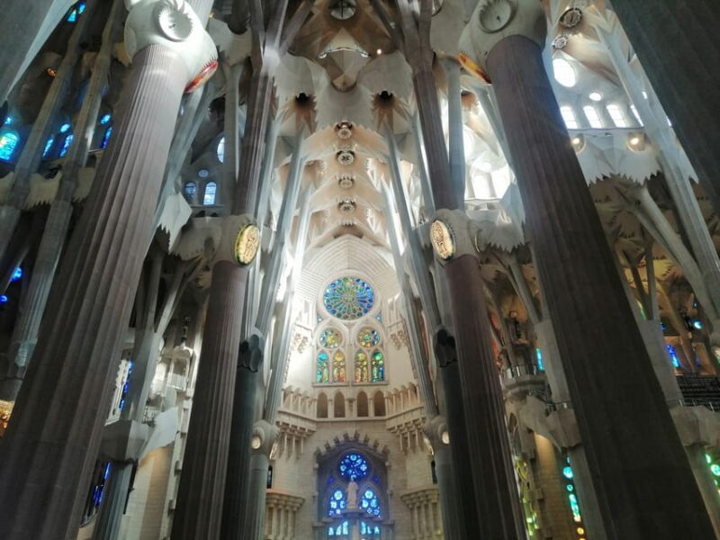 Barcelona: Sagrada Familia Skip-The-Line Guided Tour - What Sets This Tour Apart from Others