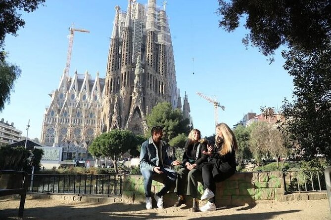 Barcelona Sagrada Familia Skip The Line Insider Guided Tour - Visit the Sagrada Familia Museum