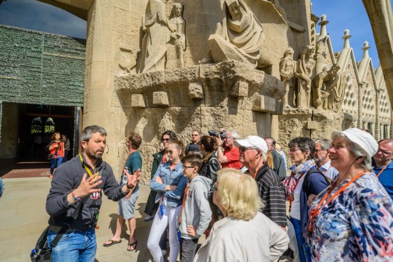 Barcelona: Sagrada Familia Tour & Optional Tower Visit - Tour Price and What’s Included