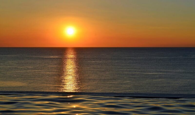 Barcelona: Sailing boat ride with sunset, wine and snacks - Frequently Asked Questions