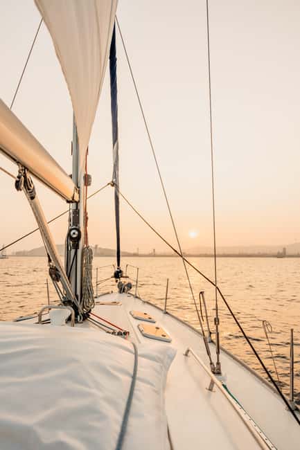 Barcelona Sailing Experience with Tapas & Cava - Discover Barcelona from the Sea with a Sailing, Tapas & Cava Tour