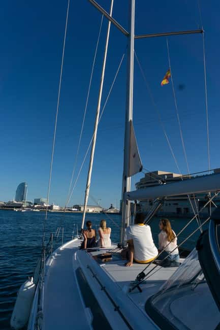 Barcelona Sailing Express - 1 Hour Harbor Tour - The Route: Historic Waterfront and City Skyline Views