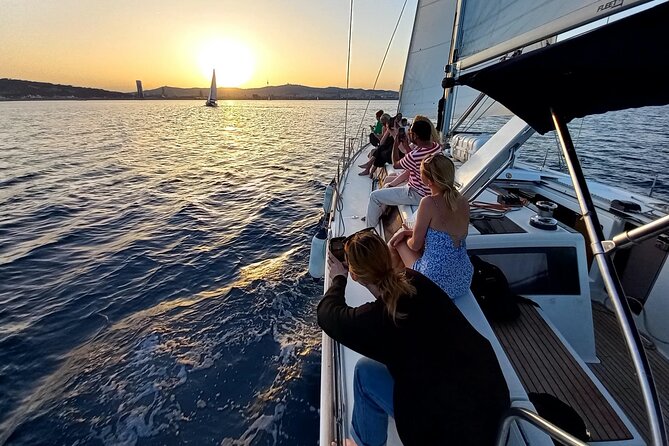 Barcelona Sailing Sunset Experience from Port Olimpic - Optimal Sunset Viewing and Timing Tips