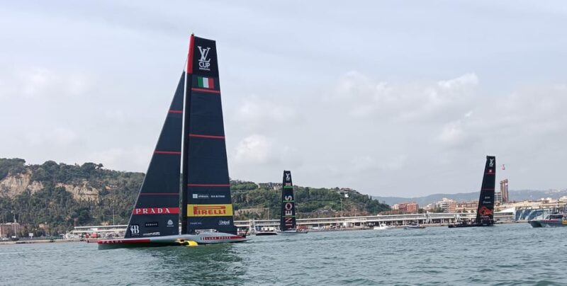 Barcelona: Sailing tour - Key Points