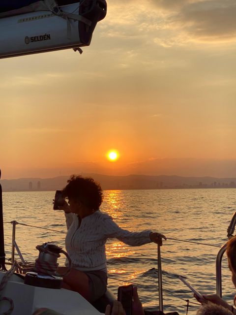 Barcelona: Sailing Tour with a Glass of Cava - The Experience of Seeing Barcelona from the Water