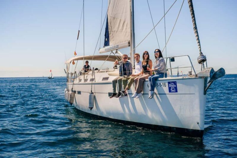 Barcelona: Sailing tour with open bar and aperitive - Practical Details: Meeting, Duration, and Group Size