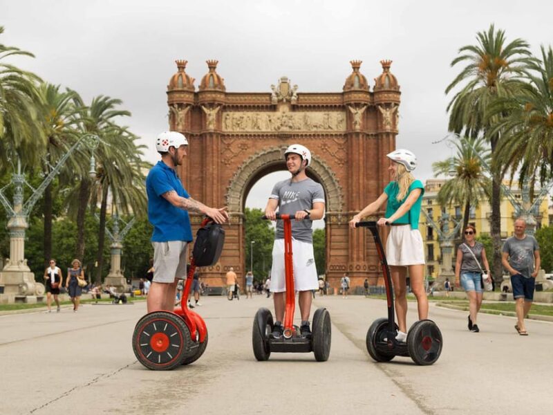 Barcelona: Sightseeing Park Ciutadella and Beach Segway Tour - Discovering the Basilica of La Merce and the Face of Barcelona