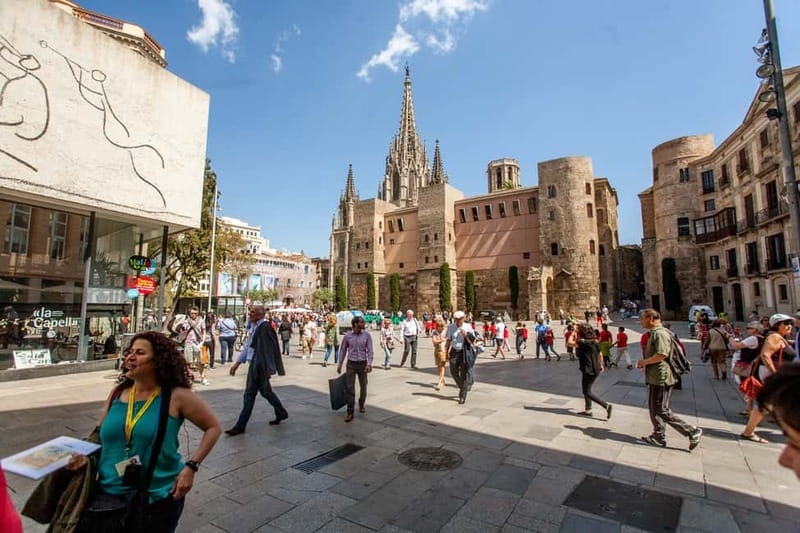 Barcelona: Small Group Picasso Tour with Picasso Museum - Key Points
