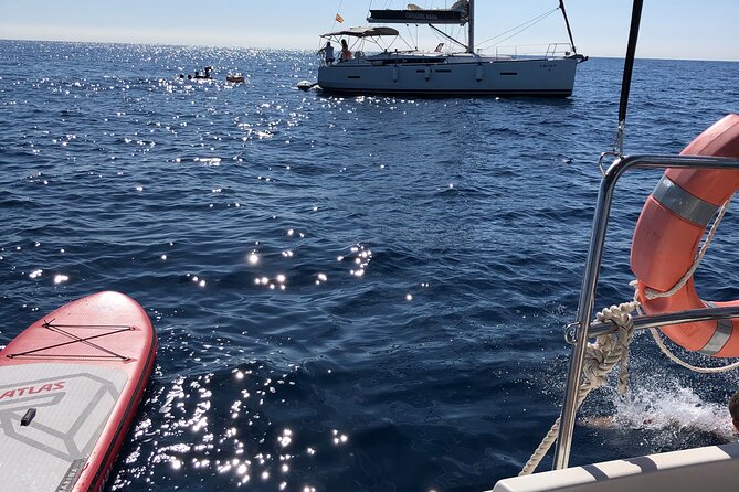 Barcelona Small Group Sailing with Snacks and Cava - Hotel W Barcelona and Barceloneta Beach: The Modern and Classic Sides of Barcelona