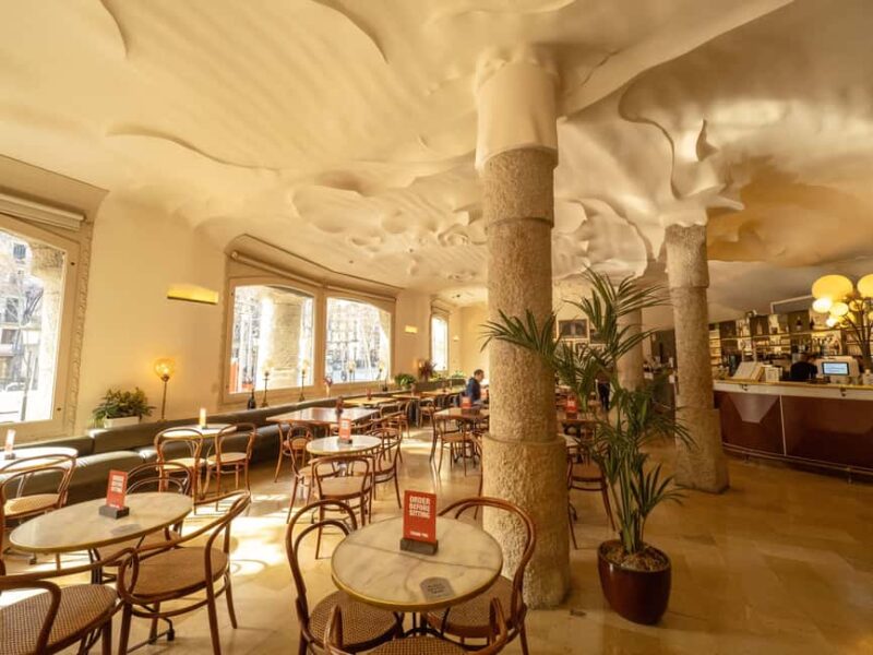 Barcelona Small Group Tapas Tour with 6 Tastings & 3 Drinks - Guided Walk Through the Elegant Eixample Neighborhood