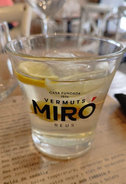 Barcelona: Tapas and Pintxos Tour with Crema Catalana - Sampling Traditional Tapas and Pintxos in Local Settings