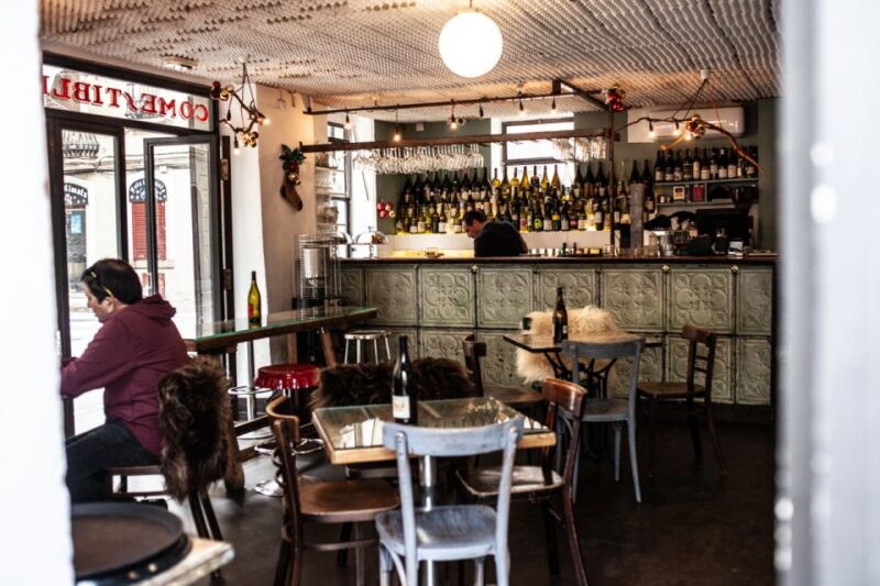 Barcelona: Tapas Food and Wine Tour in La Barceloneta - Flexibility and Booking: Cancelation Policy and Payment Options