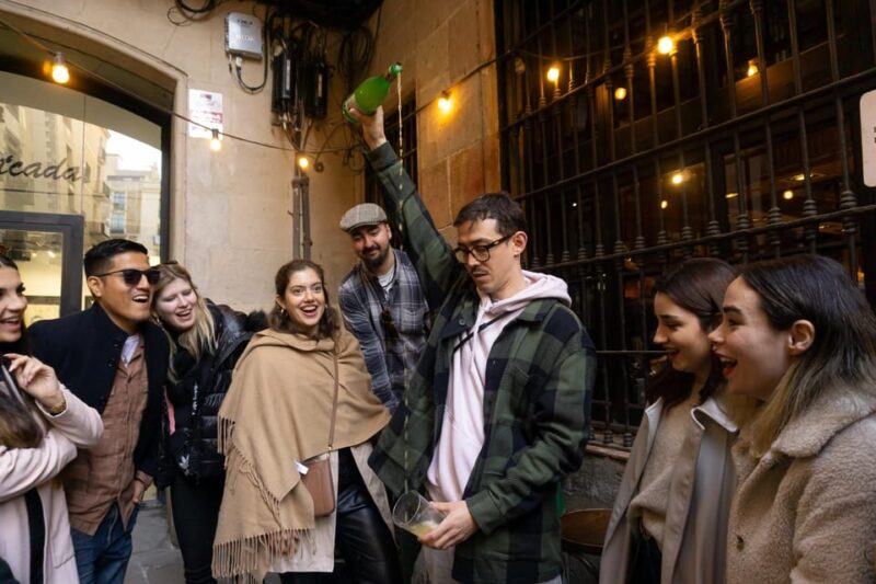 Barcelona: Tapas Tour with Food Tastings and Drinks - Tasting Authentic Catalan Tapas in Barcelona