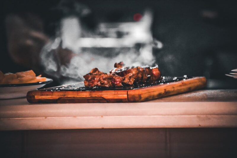 Barcelona: Tapas Walking Tour with Food, Wine, and History - The Expertise of Barcelona’s Top Guides