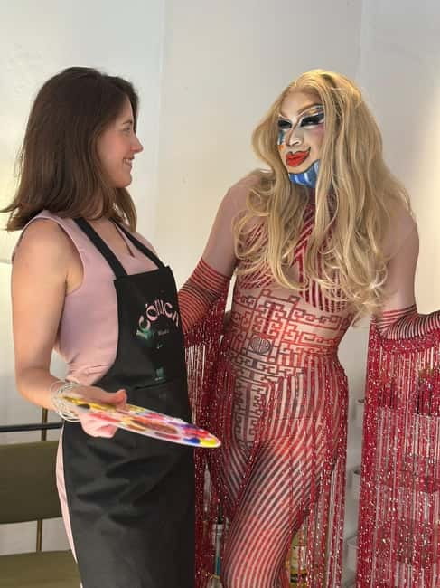 Barcelona: Tarot Reading, Paint &Wine! - The Experience: Tarot Readings to Artistic Creations