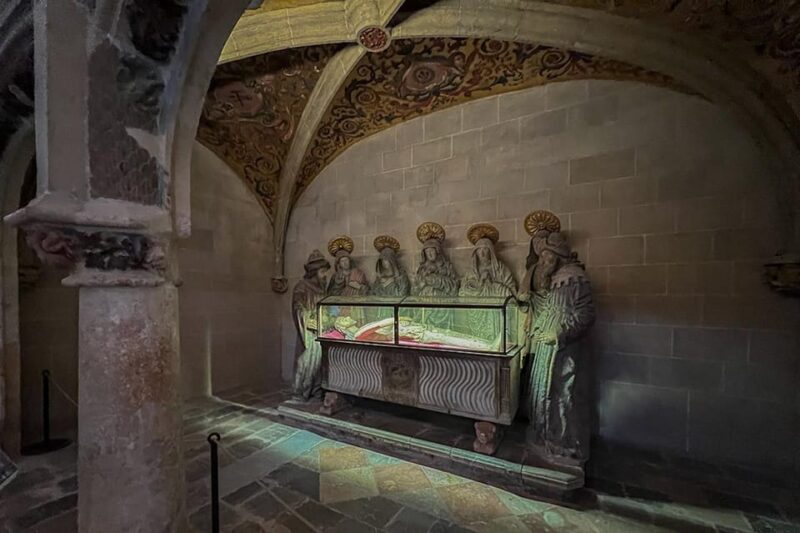 Barcelona: Tarragona & Sitges Guided Day Trip with Transfers - The Charm of Sitges: Art, Beaches, and Laid-Back Vibes