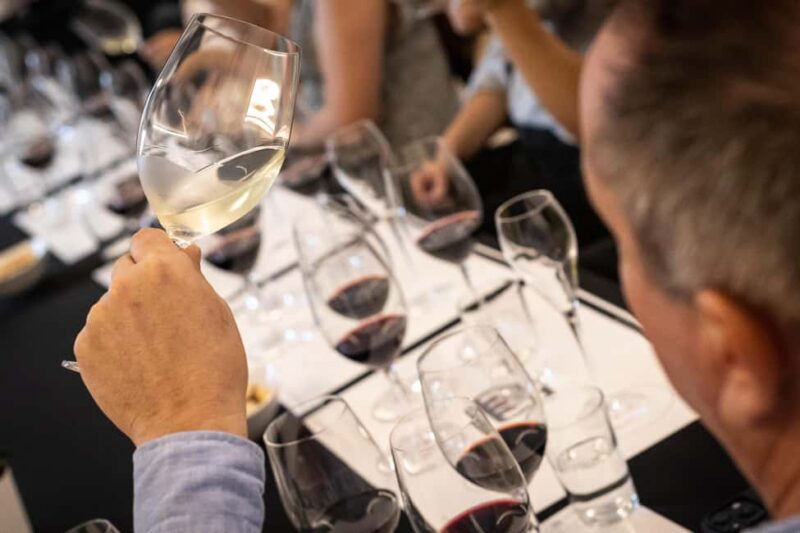 Barcelona: Taste 5 Spanish Wines paired with Live Music - Food Pairings: Cheese and Charcuterie