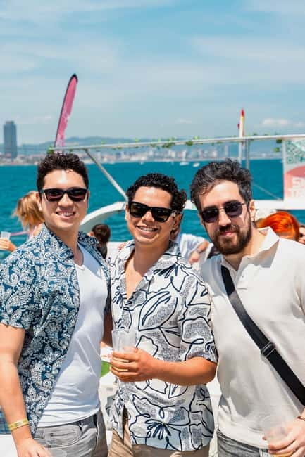 Barcelona: The Original Barcelona Boat Party - Key Points