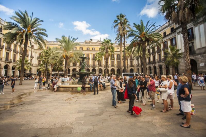 Barcelona: The Shadow of the Wind Literary Walking Tour - Suitable Audience for This Literary Walk