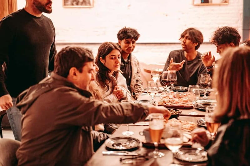 Barcelona: Tipsy Tapas & History Tour in the Gothic Quarter - Curated Tapas and Iconic Spanish Drinks