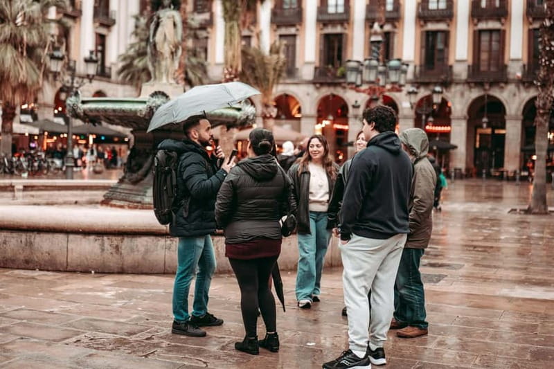 Barcelona: Tipsy Tapas & History Tour in the Gothic Quarter - Accessibility and Practical Details