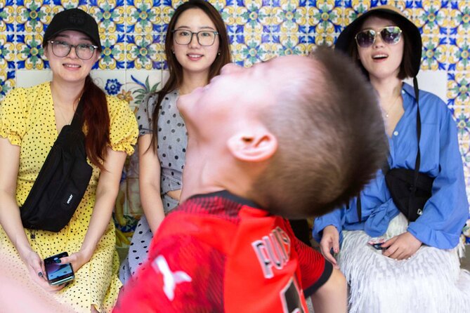 Barcelona Tour And Photoshoot in Gothic Quarter - The Experience of the Guide and Photographer