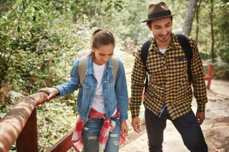 Barcelona: Tour Besalú and paella in Tossa de Mar - The Charm of Besalú’s Medieval Architecture and Jewish Heritage