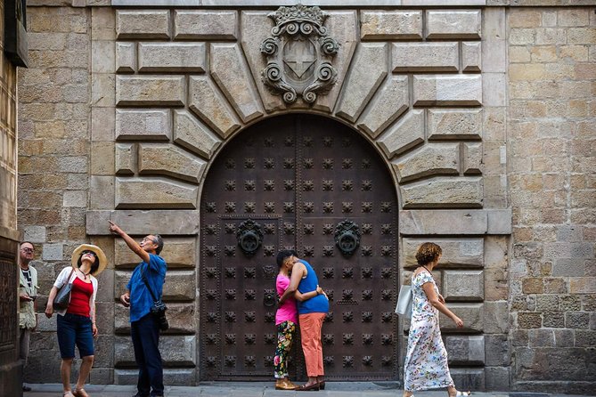 Barcelona Tour with Tapas: Historic Quarters Private Tour (3 Hours) - Food and Drink Stops: Tasting Regional Flavors