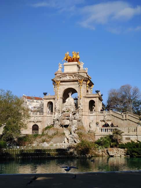 Barcelona Tours Co - Gaudi Bike Tour - Exploring La Rambla and Plaça de Catalunya