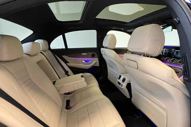 Barcelona Transfers Premium - Barcelona Transfers Premium: A Stylish and Reliable Way to Start or End Your Visit