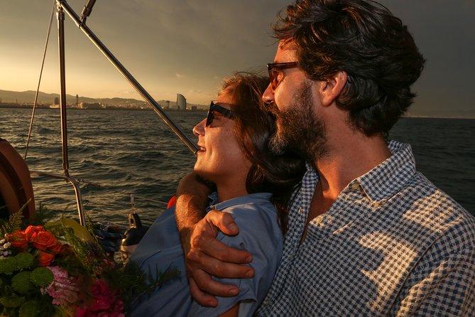 Barcelona Unique Sunset Sailing Experience with Tapas & Open Bar - Experience the Magic of Barcelona’s Sunset from the Water