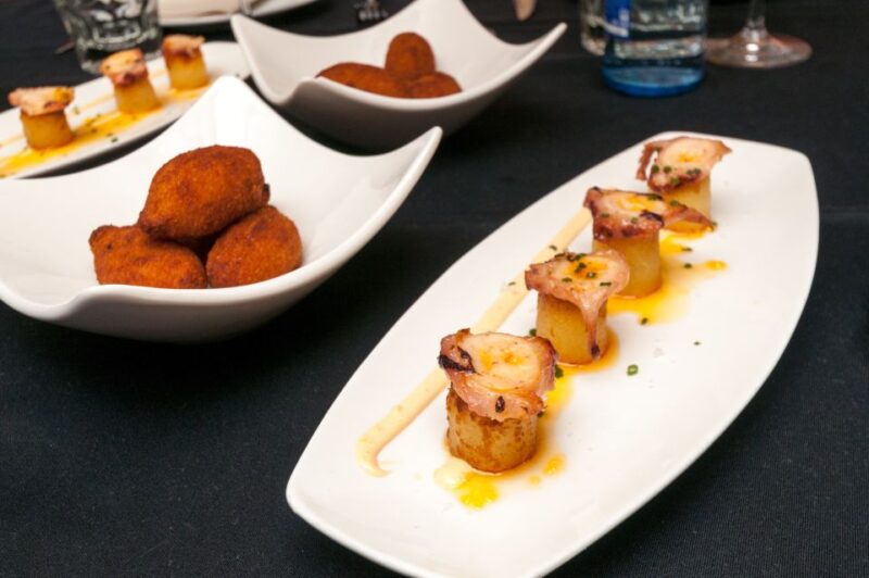 Barcelona: Wine and Tapas Tour for Lovers of Spanish Food - The Final Gourmet Dinner in a Michelin-Aspirant Restaurant