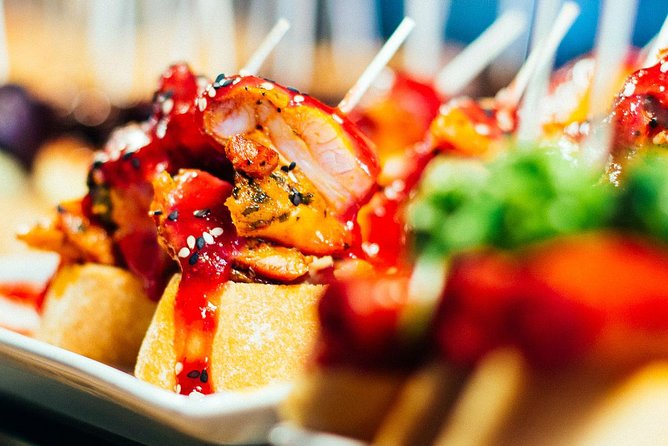 Barcelona With Locals: Wine and Tapas Private Tour - Customization and Flexibility on Tour