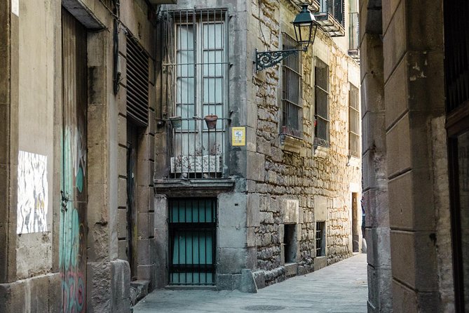 Barcelona's Jewish Quarter Private Walking Tour - Key Points