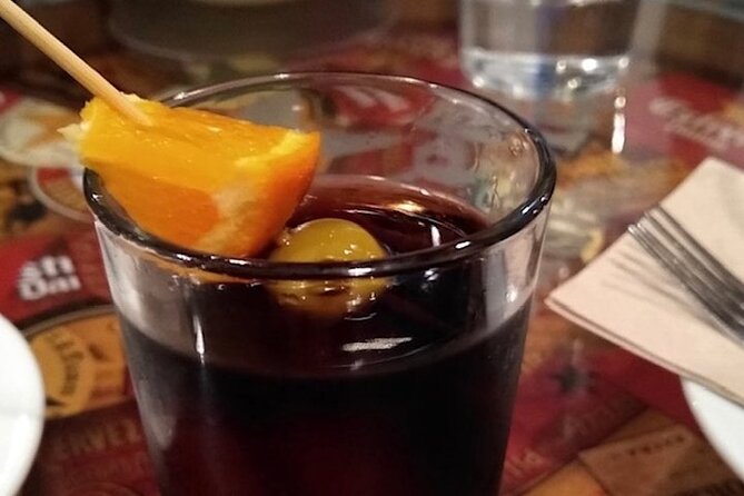 Barcelona´s Lunch or Dinner Tapas Tour: Food, drinks, happiness! - The Charm of Barcelona’s Antique Streets