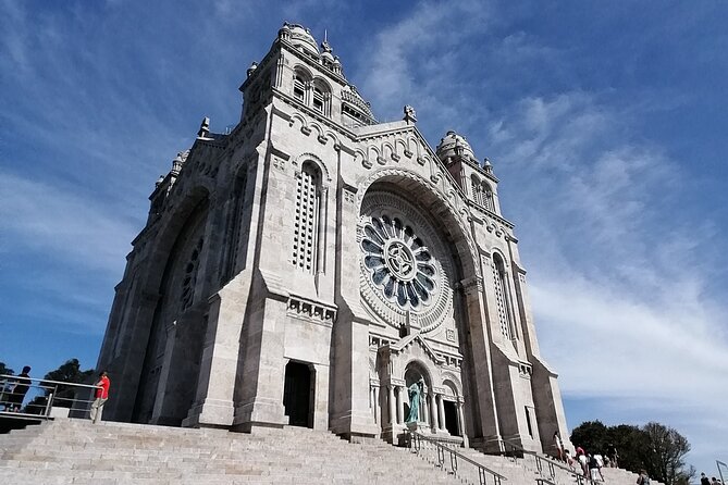 Barcelos, Ponte de Lima & Viana Private Tour (All Inclusive) - Exploring Viana do Castelo’s Historic Center