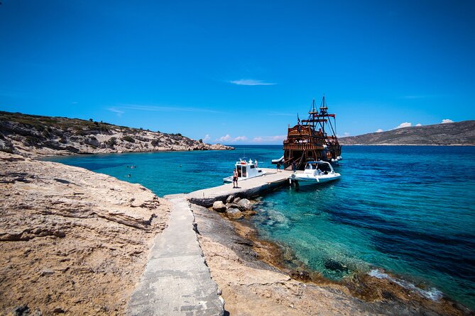 Barco De Pirata Cruise at 3 Islands in Greece - Explore the Unique Pirate-Style Boat Cruise at 3 Islands in Greece