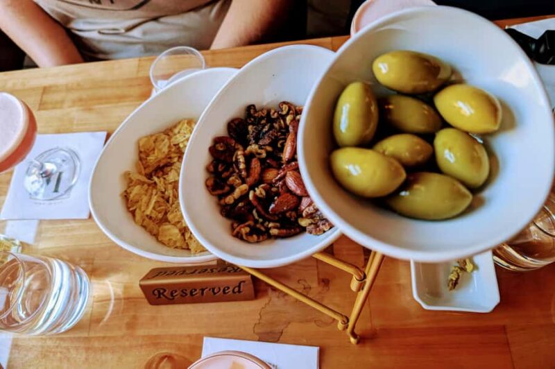 Bardstown Bourbon & Beer Walking Tour - The Role of the Tour Guides