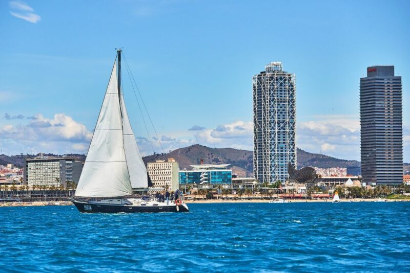 Barefoot: Private sailing cruise in Barcelona - Navigating Barcelona’s Waterfront & Beach Views
