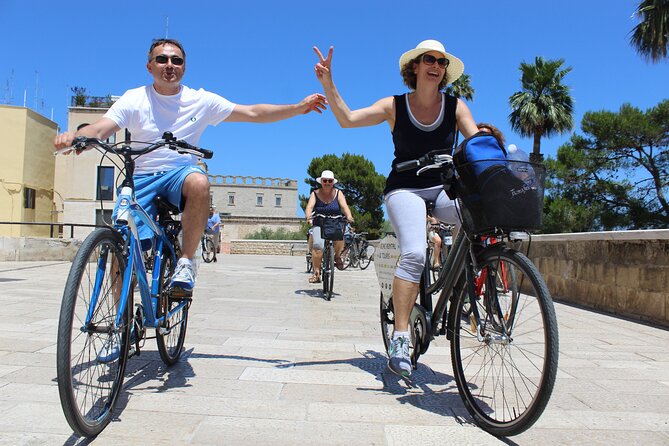 Bari Bike Tour - Exploring the Seaside and Piazza Areas