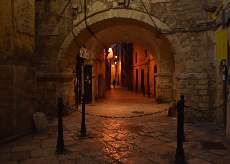 Bari: Ghosts and Legends Walking Tour - Practical Details and Accessibility