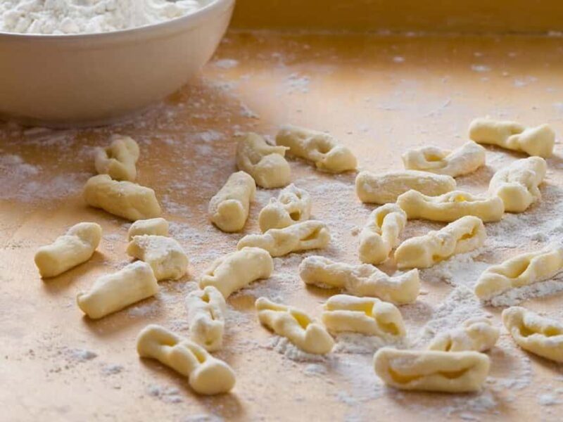 Bari: Homemade Pasta Cooking Class & Tasting - Discover the Charm of Bari with a Homemade Pasta Class and Tasting