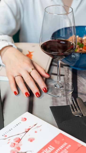 Bari: Primitivo wine tasting. A different way to discover Puglia - Exploring Puglia’s Most Celebrated Wine Regions