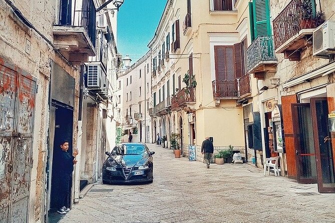 Bari Private Walking Tour With A Professional Guide - Discover the Charm of Bari with a Private Guided Walk