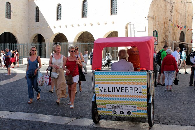 Bari Street Food Tour by Rickshaw - Indulging in Street Food and Italian Ice Cream
