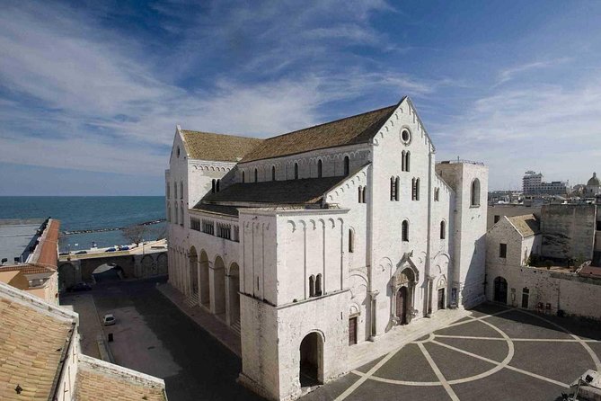 Bari Street Food Walking tour: Group or Private tour - Ending with Artisanal Ice Cream