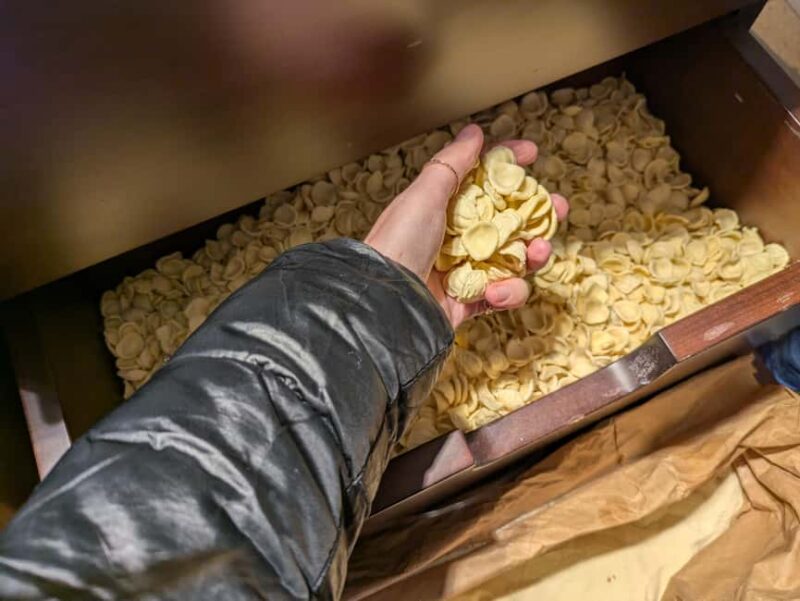 Bari: Street Food Walking Tour with a Local Guide - Ending the Tour with Gelato and Additional Insights