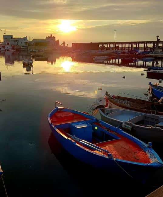 Bari:Private Boat Trip over "Gozzovigliando", fishermen boat - Private Bari Gozzo Tour from the Old Port